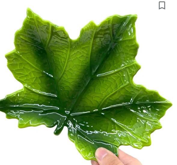 Maple Leaf Dish - Green