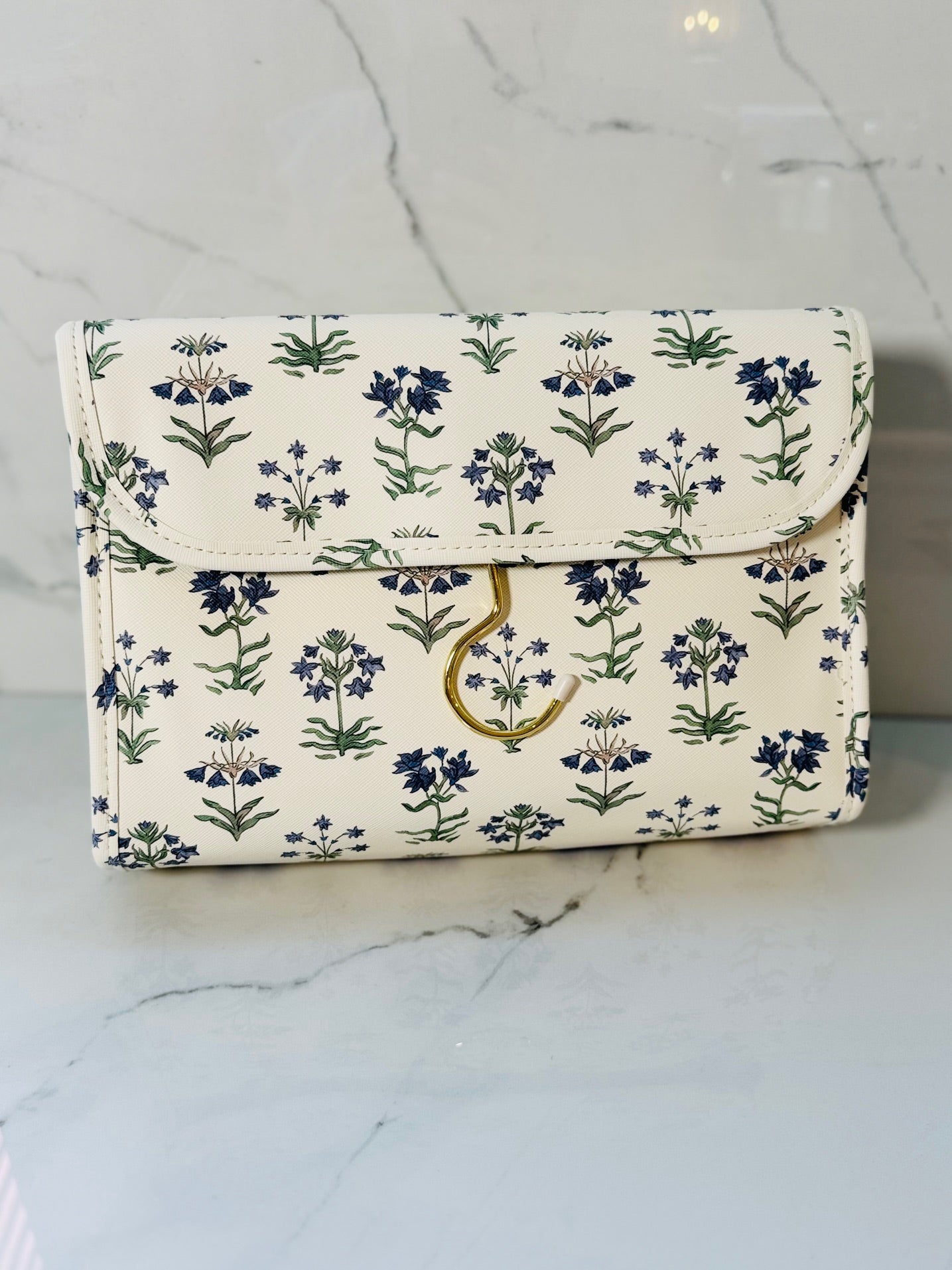 Provence Hanging Toiletry Bag