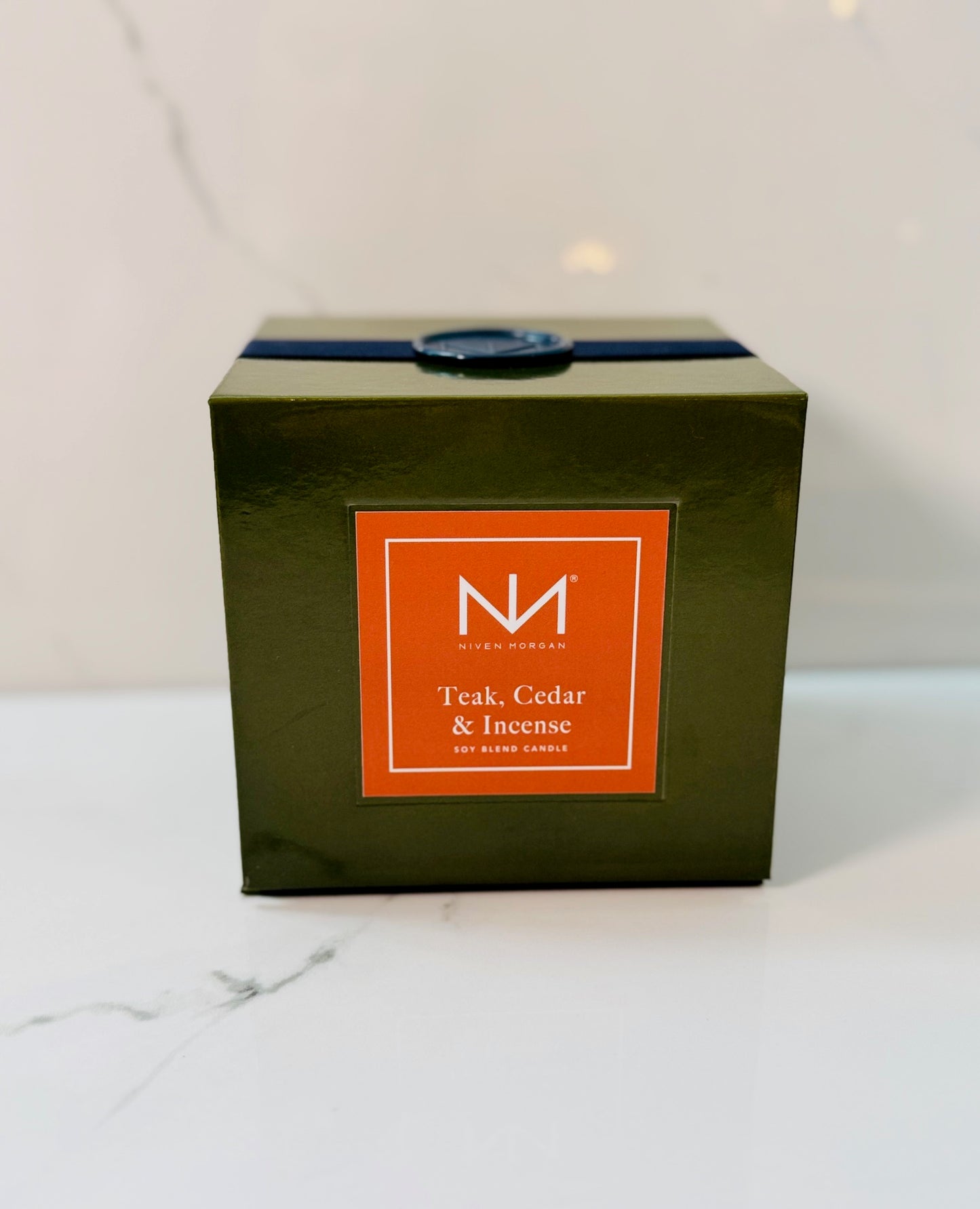 Teak, Cedar & Incense Candle