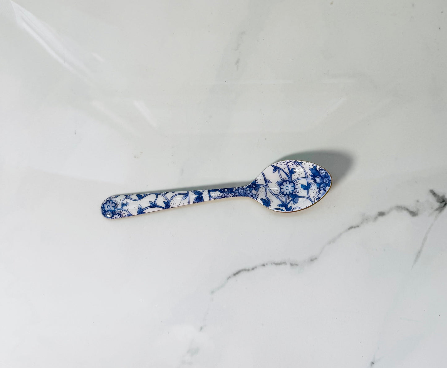 Daisy and Vine Blue and White Spoon