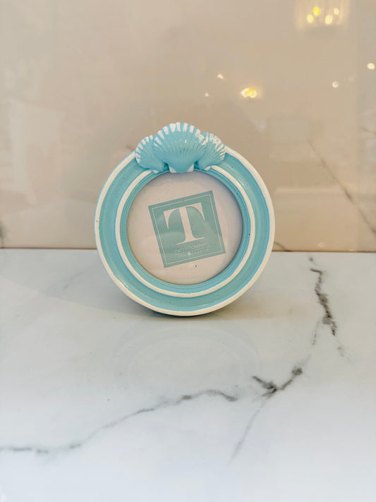 Small Circle Blue Shell Frame