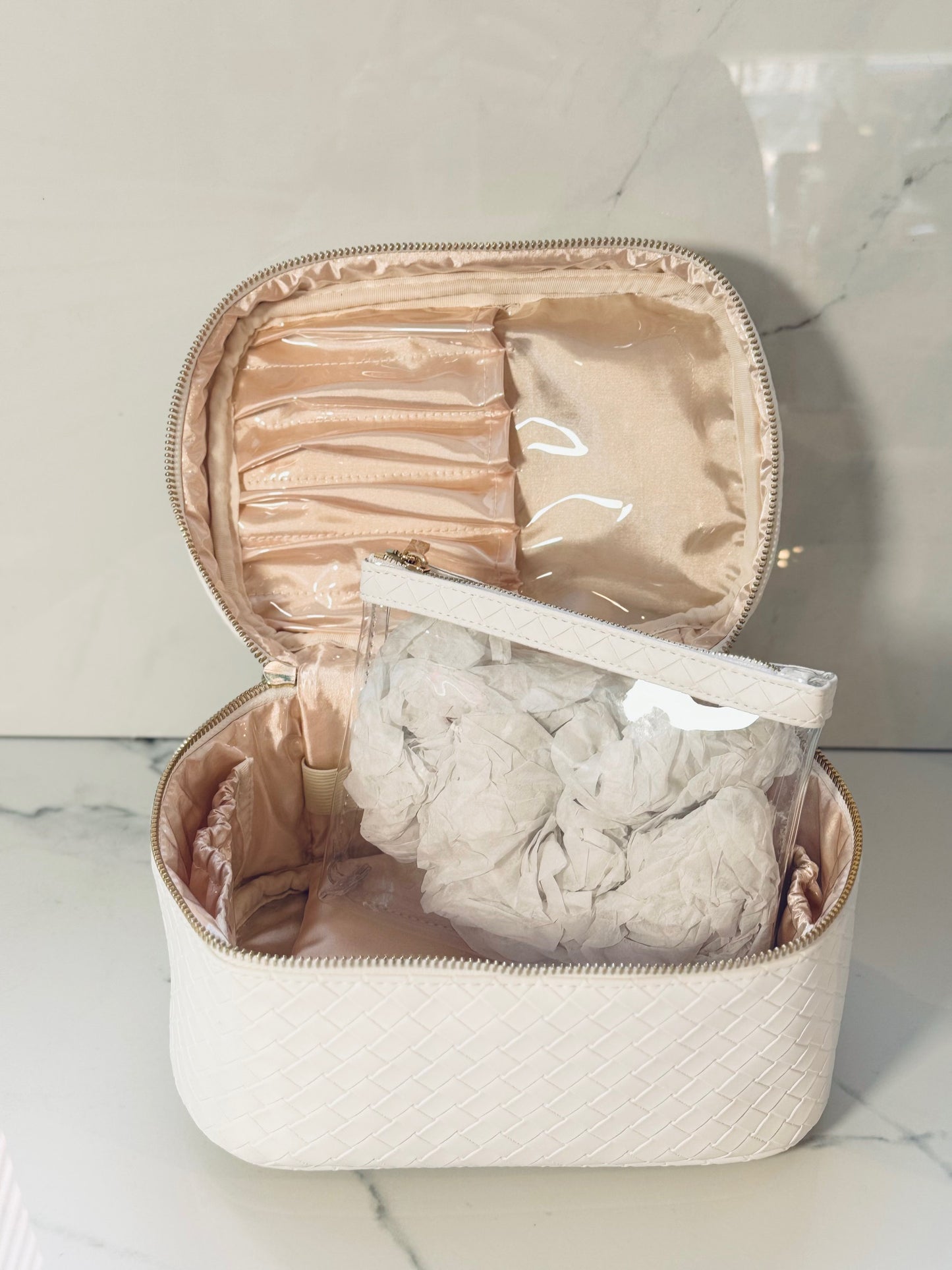 Bridal White Train Cosmetic Case