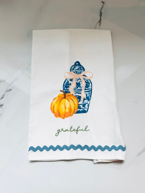 Grateful Topiary Hand Towel