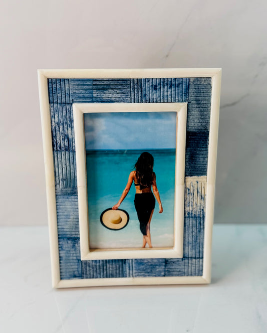 4x6 Blue Carved Photo Frame