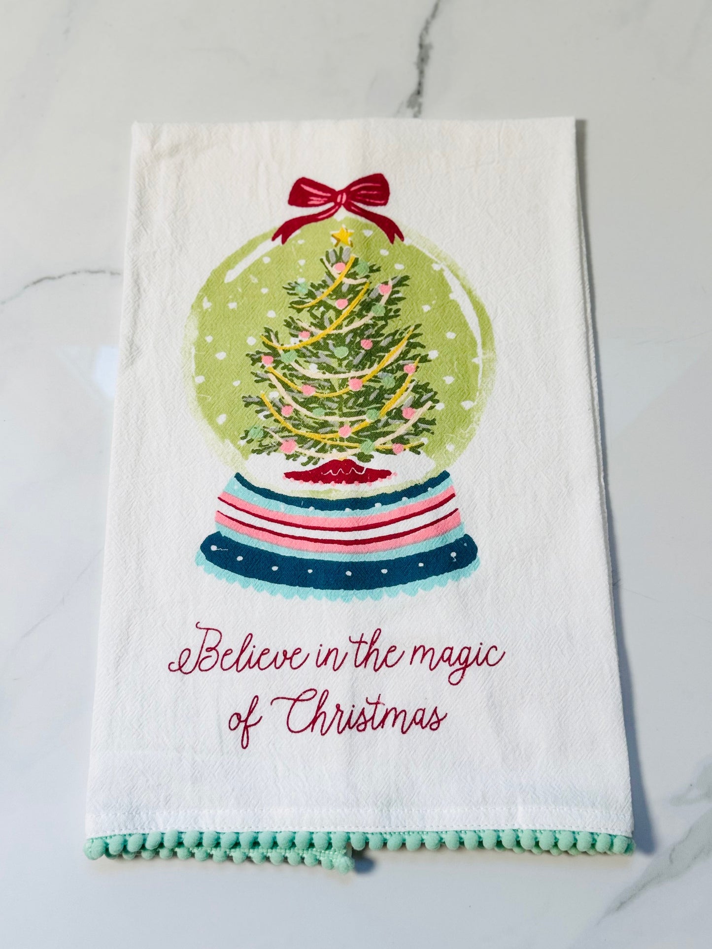 Snow Globe Handtowel