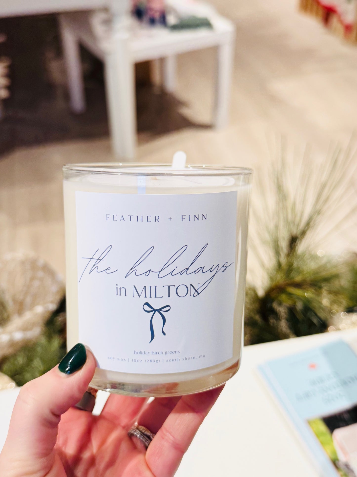 The Holidays in Milton Candle