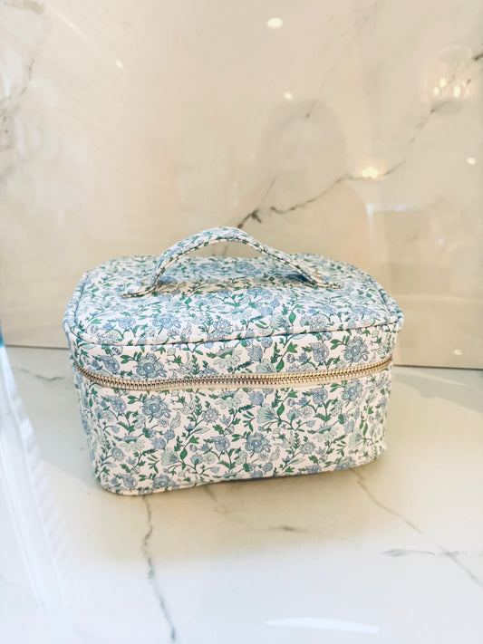 Luxe Train Case - Hamptons Floral
