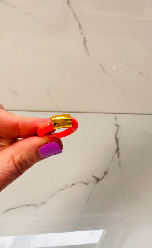 Coral Resin Ring - Size 8